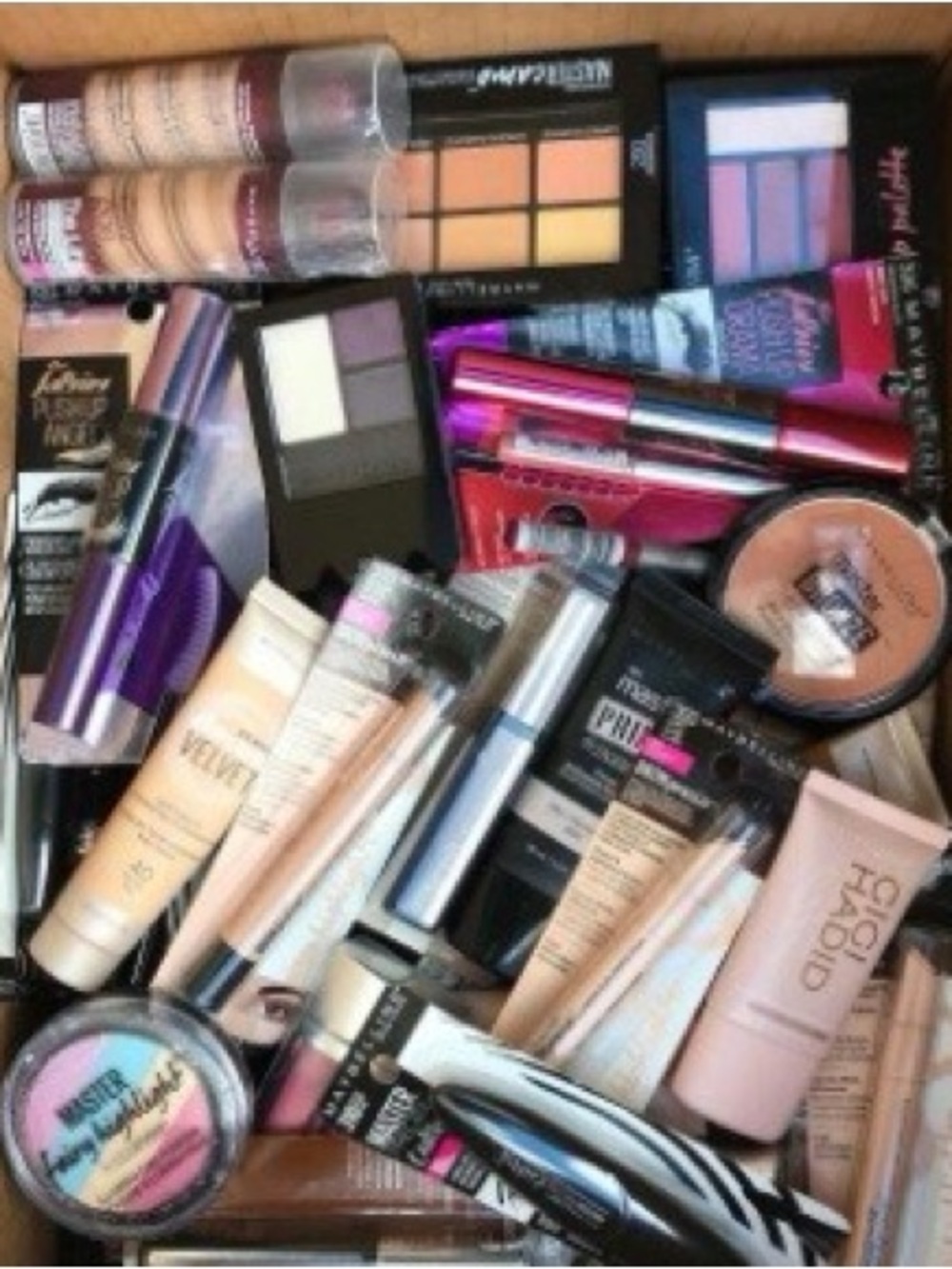 Mystery makeup / skincare / accessories/ self care / jewelry